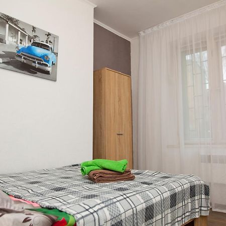 Apartment On Lychakivska 161 ลวีฟ ภายนอก รูปภาพ